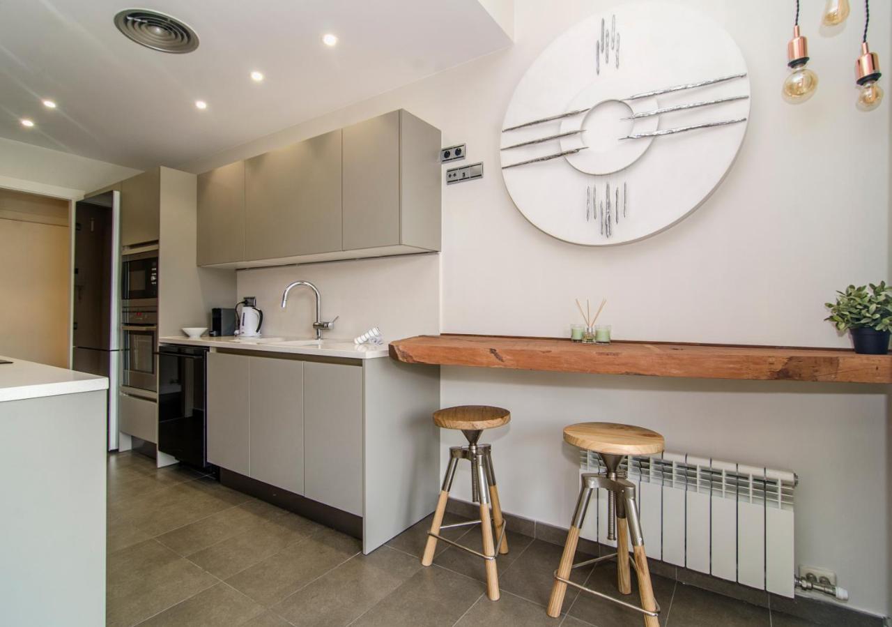 Sitges Spaces Garden Paradise 3 Bedroom, 3 Bathroom, Huge Private Garden-Terrace, Pool- Sleeps Up To 8 Екстер'єр фото