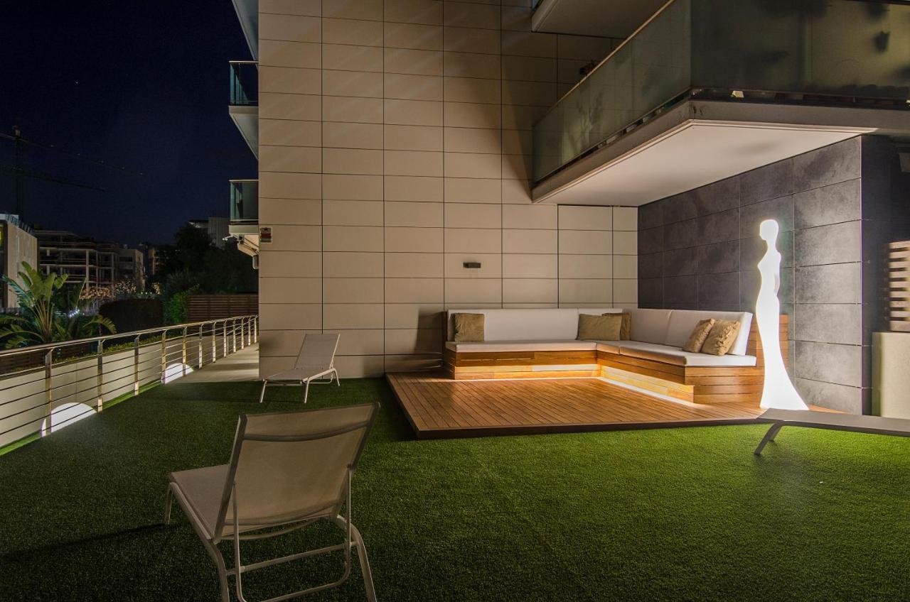 Sitges Spaces Garden Paradise 3 Bedroom, 3 Bathroom, Huge Private Garden-Terrace, Pool- Sleeps Up To 8 Екстер'єр фото