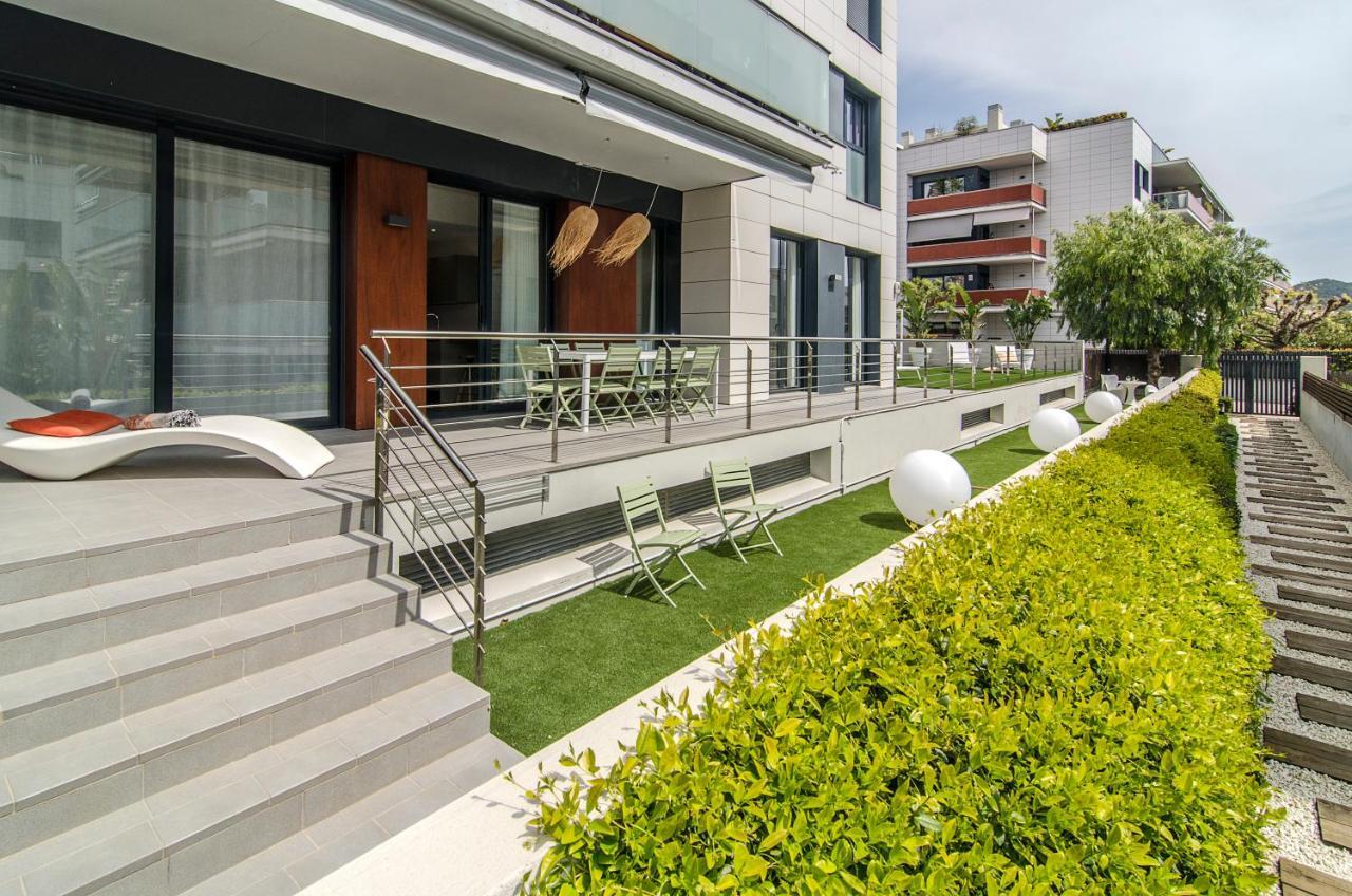 Sitges Spaces Garden Paradise 3 Bedroom, 3 Bathroom, Huge Private Garden-Terrace, Pool- Sleeps Up To 8 Екстер'єр фото