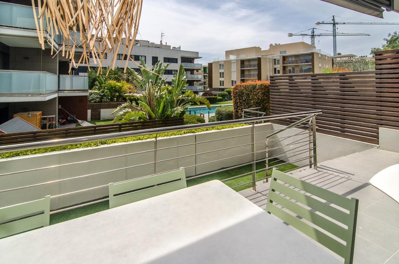 Sitges Spaces Garden Paradise 3 Bedroom, 3 Bathroom, Huge Private Garden-Terrace, Pool- Sleeps Up To 8 Екстер'єр фото