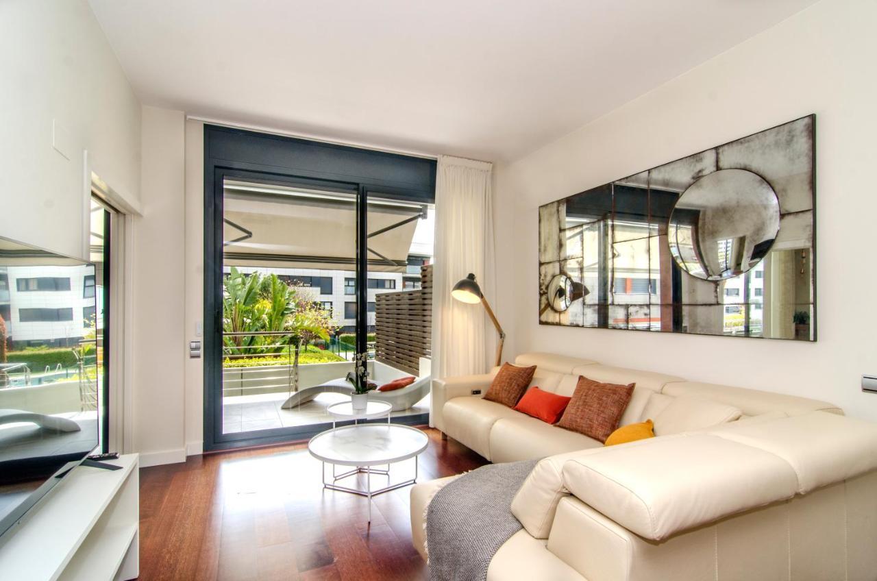 Sitges Spaces Garden Paradise 3 Bedroom, 3 Bathroom, Huge Private Garden-Terrace, Pool- Sleeps Up To 8 Екстер'єр фото