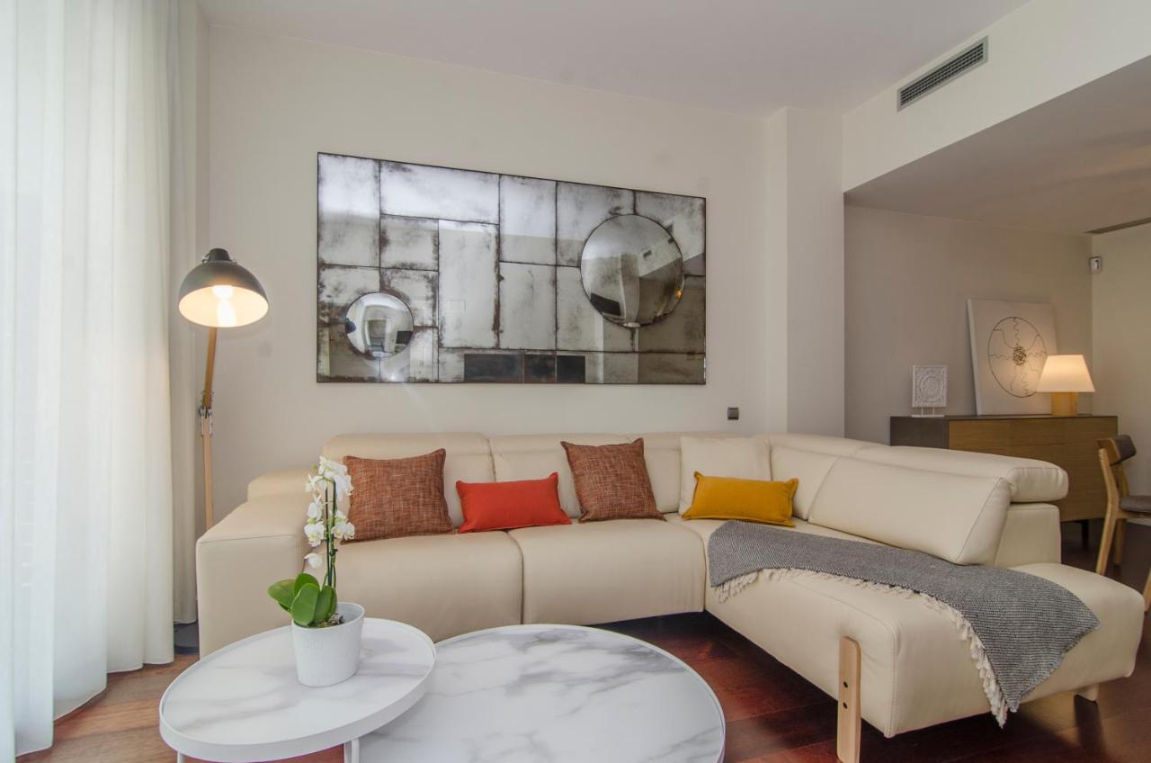 Sitges Spaces Garden Paradise 3 Bedroom, 3 Bathroom, Huge Private Garden-Terrace, Pool- Sleeps Up To 8 Екстер'єр фото