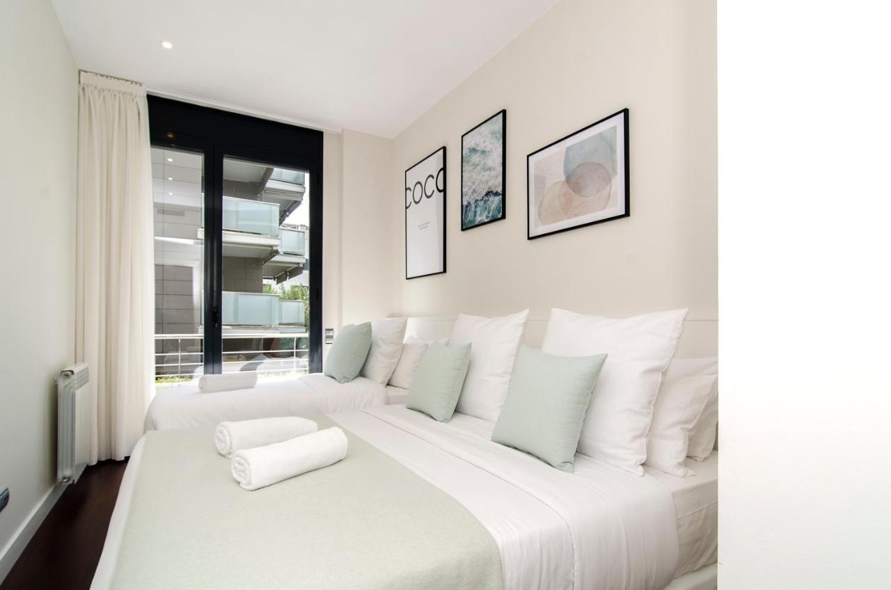 Sitges Spaces Garden Paradise 3 Bedroom, 3 Bathroom, Huge Private Garden-Terrace, Pool- Sleeps Up To 8 Екстер'єр фото