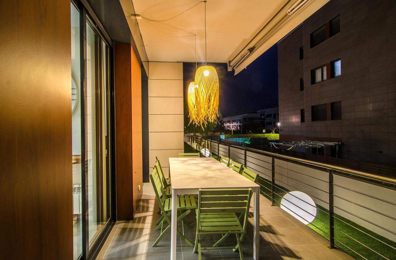 Sitges Spaces Garden Paradise 3 Bedroom, 3 Bathroom, Huge Private Garden-Terrace, Pool- Sleeps Up To 8 Екстер'єр фото