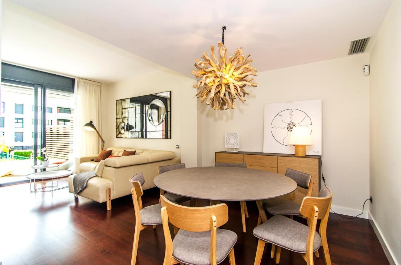 Sitges Spaces Garden Paradise 3 Bedroom, 3 Bathroom, Huge Private Garden-Terrace, Pool- Sleeps Up To 8 Екстер'єр фото