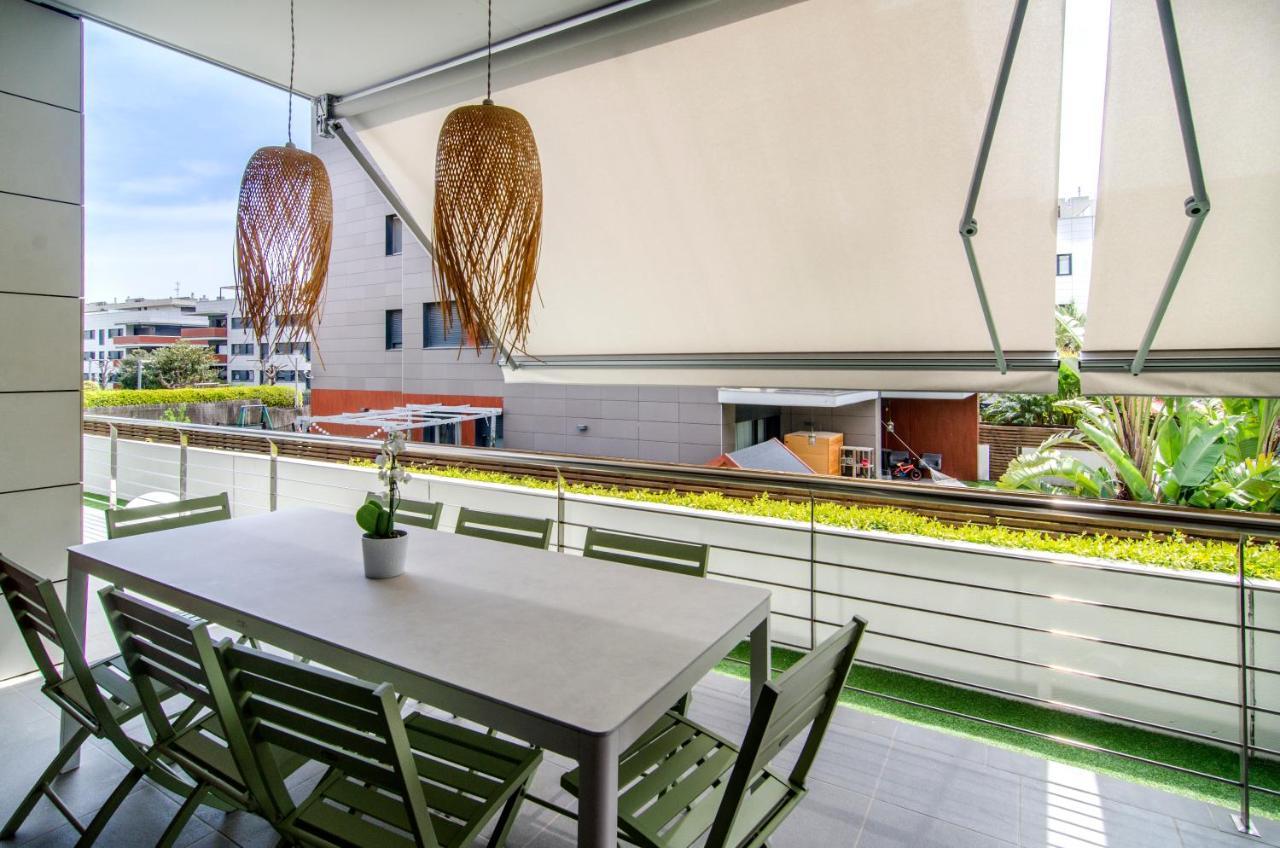 Sitges Spaces Garden Paradise 3 Bedroom, 3 Bathroom, Huge Private Garden-Terrace, Pool- Sleeps Up To 8 Екстер'єр фото