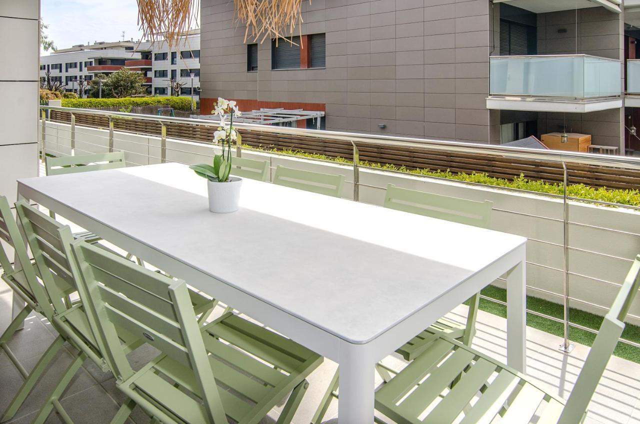 Sitges Spaces Garden Paradise 3 Bedroom, 3 Bathroom, Huge Private Garden-Terrace, Pool- Sleeps Up To 8 Екстер'єр фото